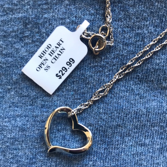 Jewelry - Picture 4 of 5